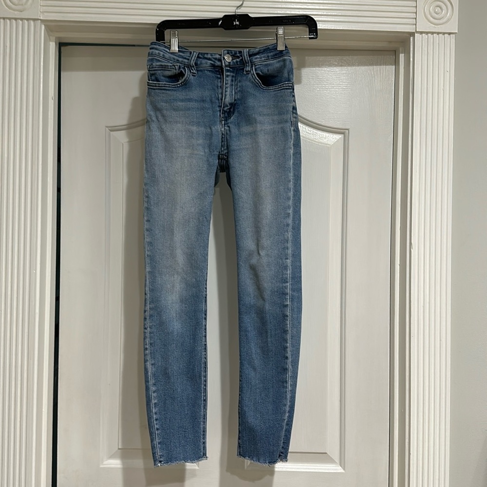 Vervet 26 light wash jeans